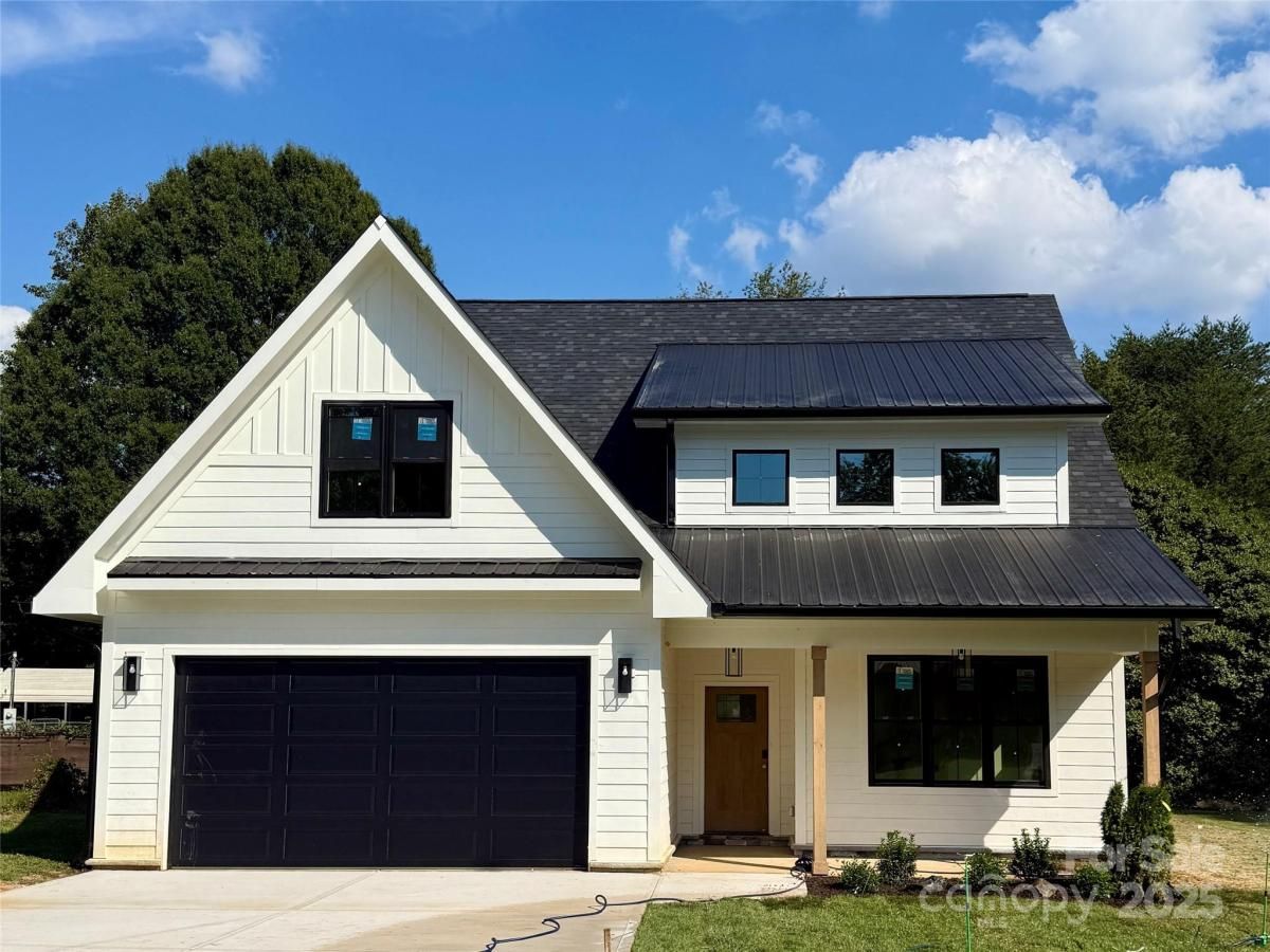 MLS #CAR4315391 image #0