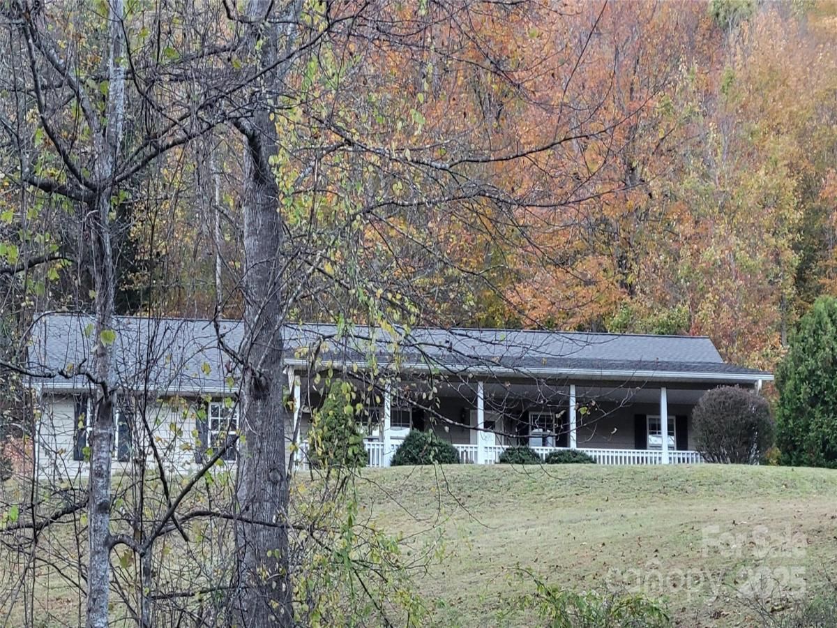 MLS #CAR4315455 image #0