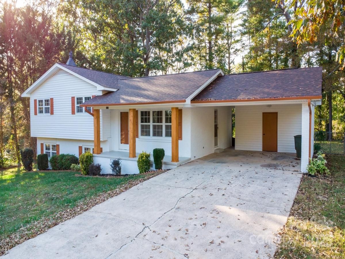 MLS #CAR4315473 image #0