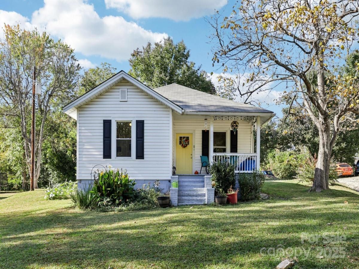 MLS #CAR4315692 image #0