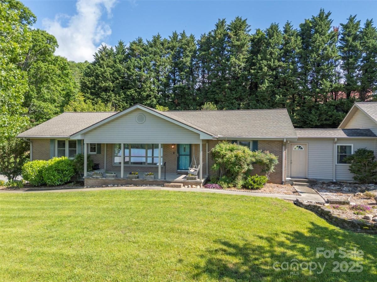 MLS #CAR4315748 image #0