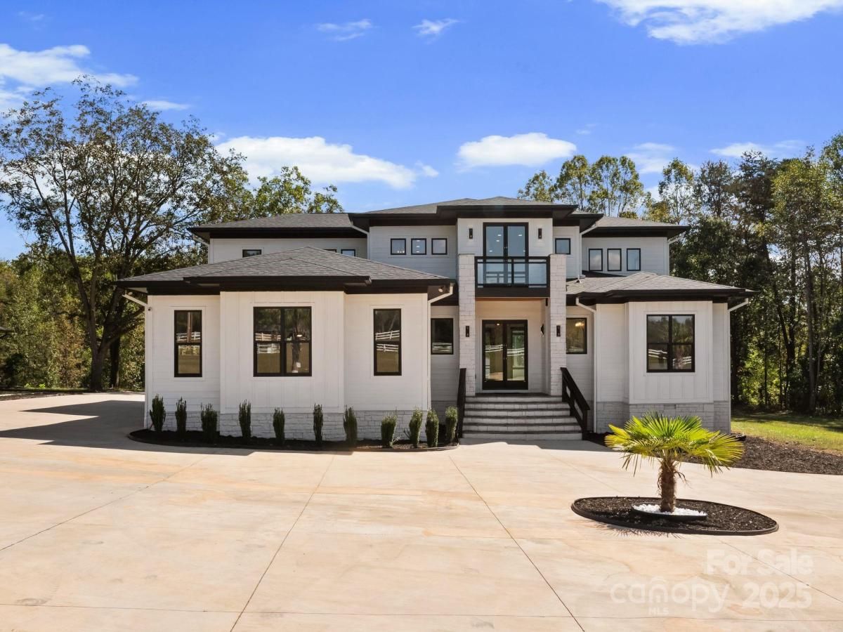 MLS #CAR4315831 image #0