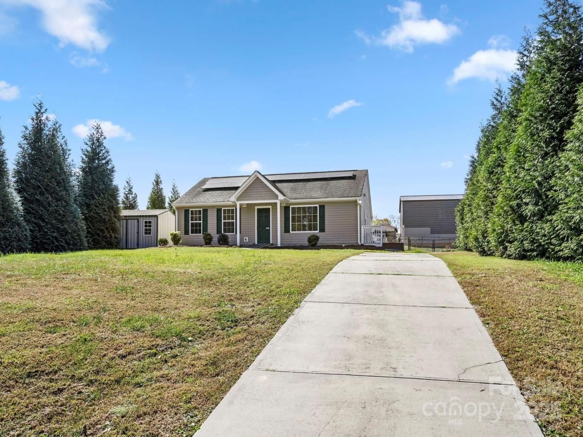 MLS #CAR4316239 image #0