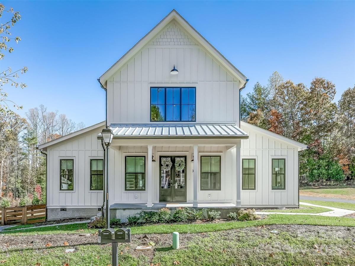 MLS #CAR4316373 image #0