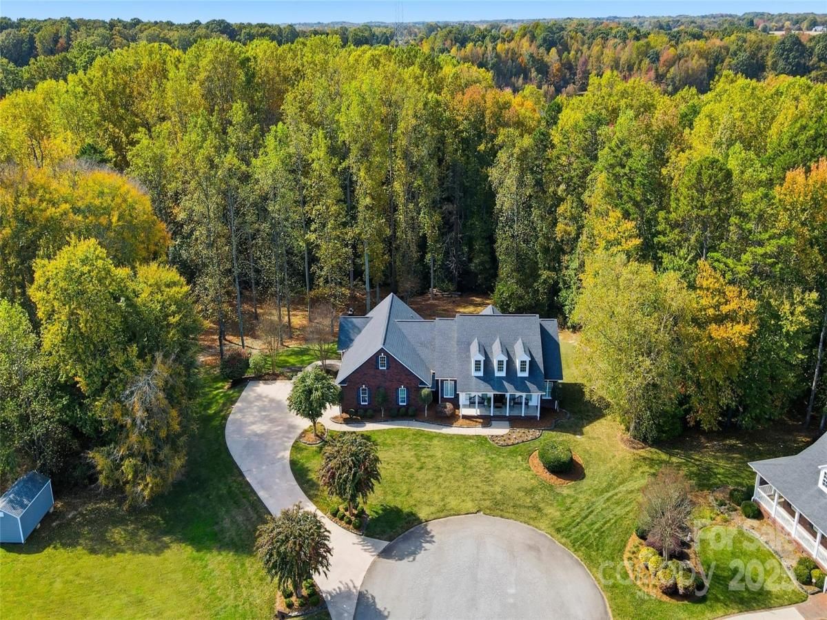 MLS #CAR4316501 image #0