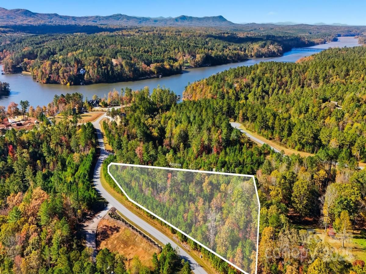 MLS #CAR4316672 image #0