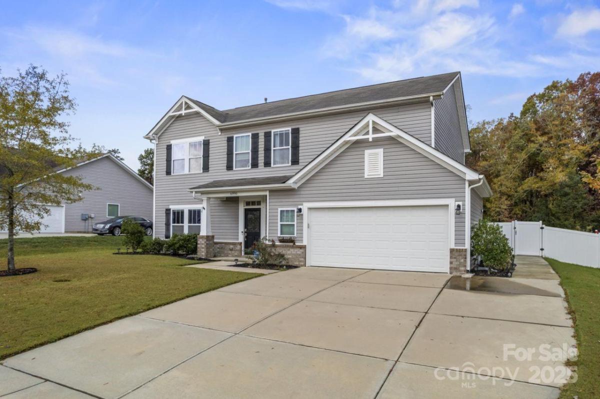 MLS #CAR4317056 image #0