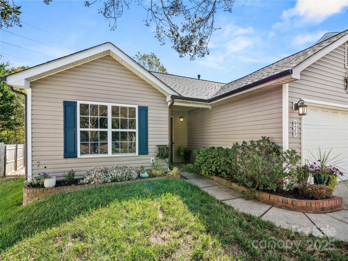 MLS #CAR4317150 image #0