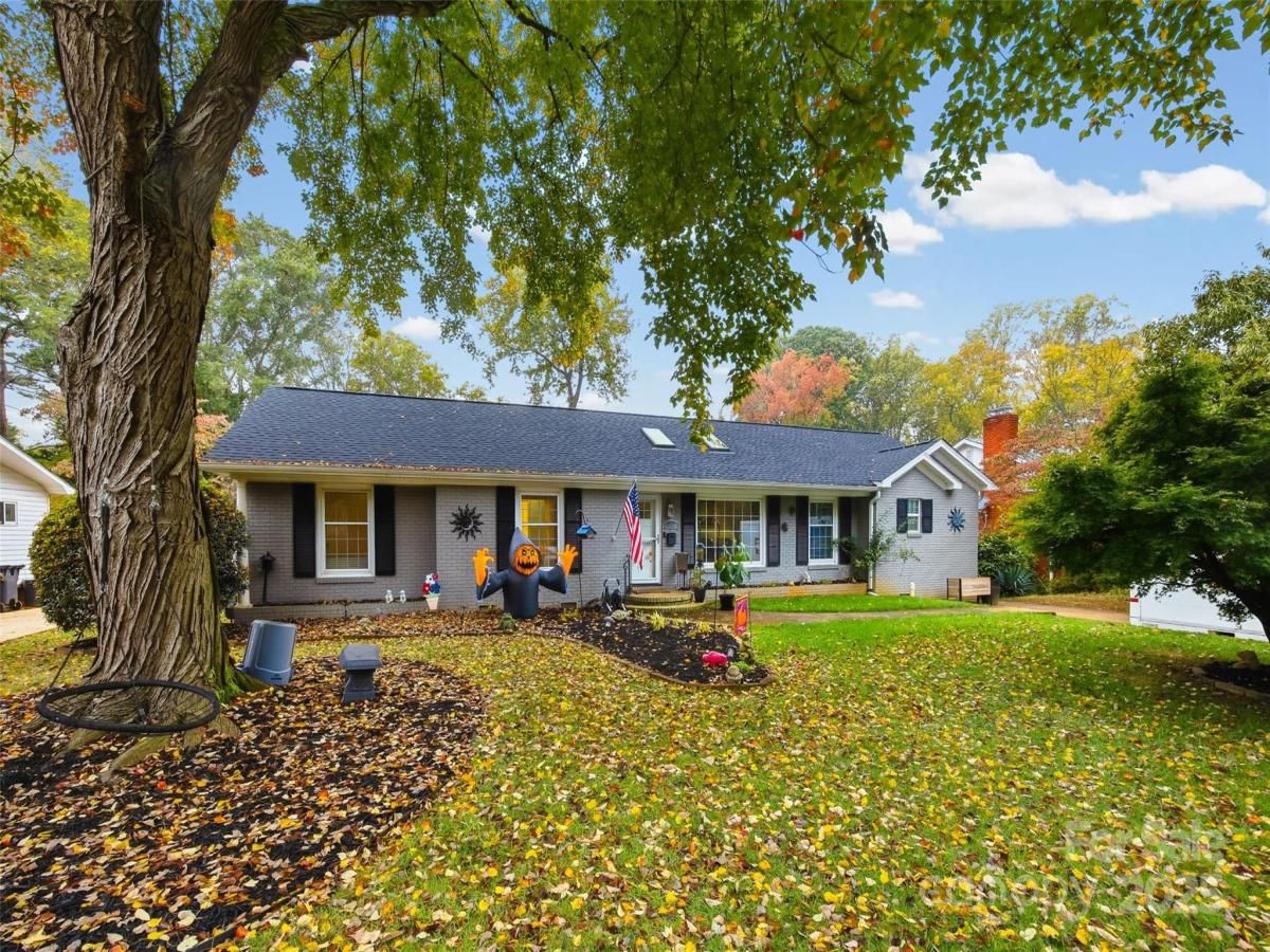 MLS #CAR4317240 image #0