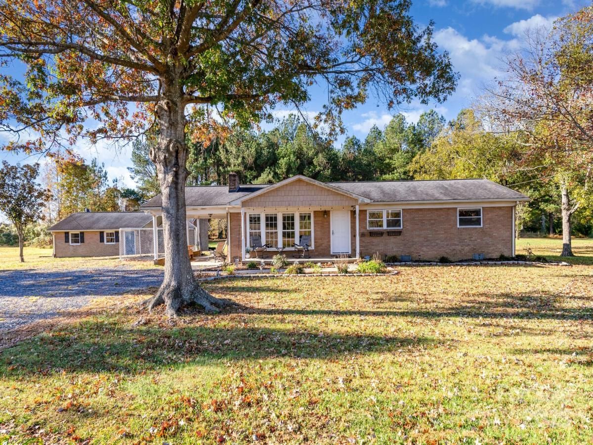 MLS #CAR4317325 image #0