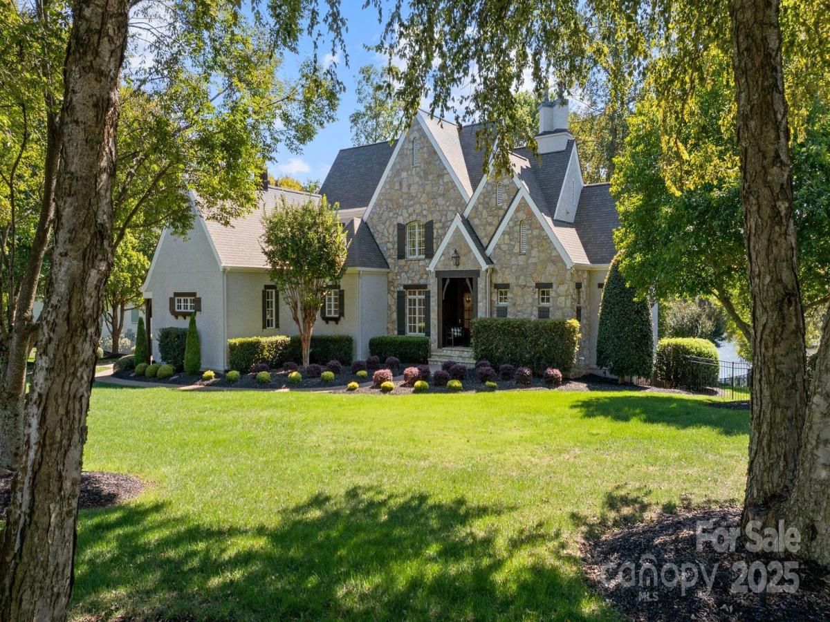 MLS #CAR4317329 image #0