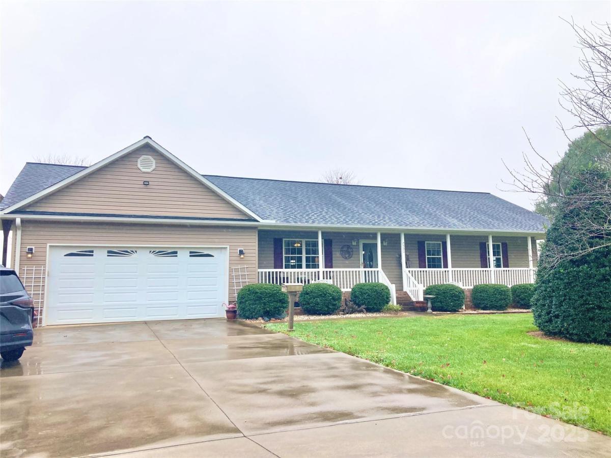 MLS #CAR4317373 image #0