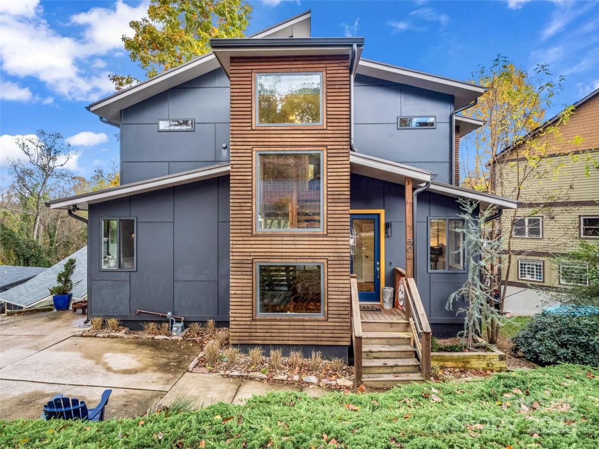 MLS #CAR4317377 image #0