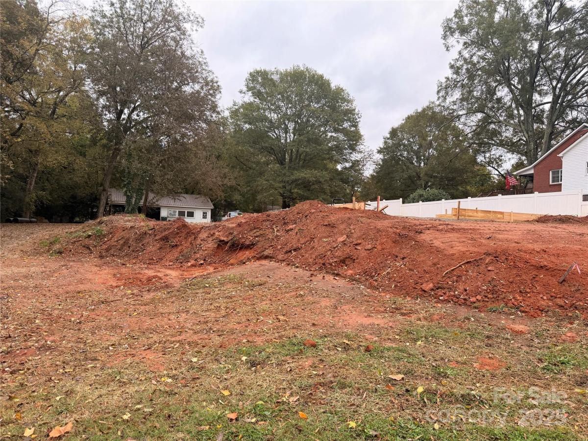 MLS #CAR4317620 image #0