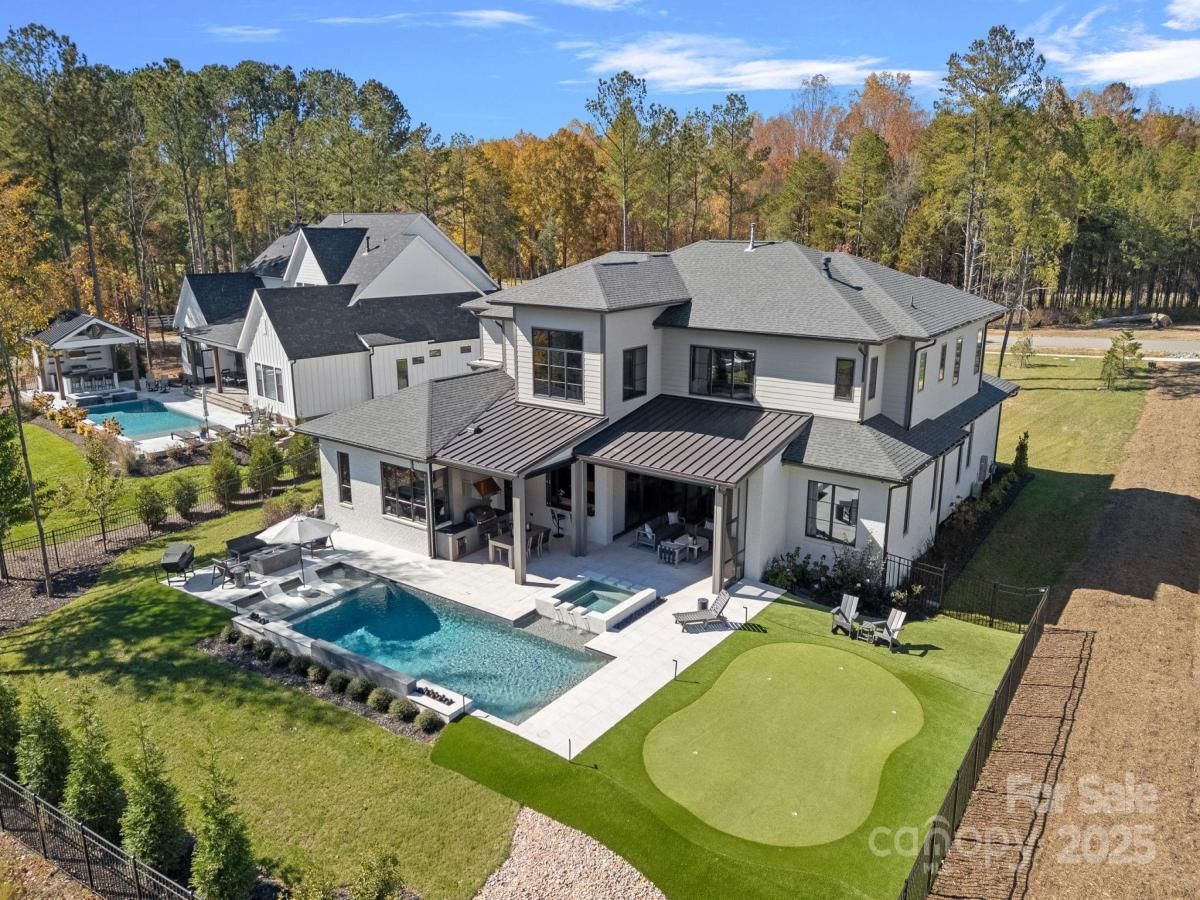 MLS #CAR4317703 image #0