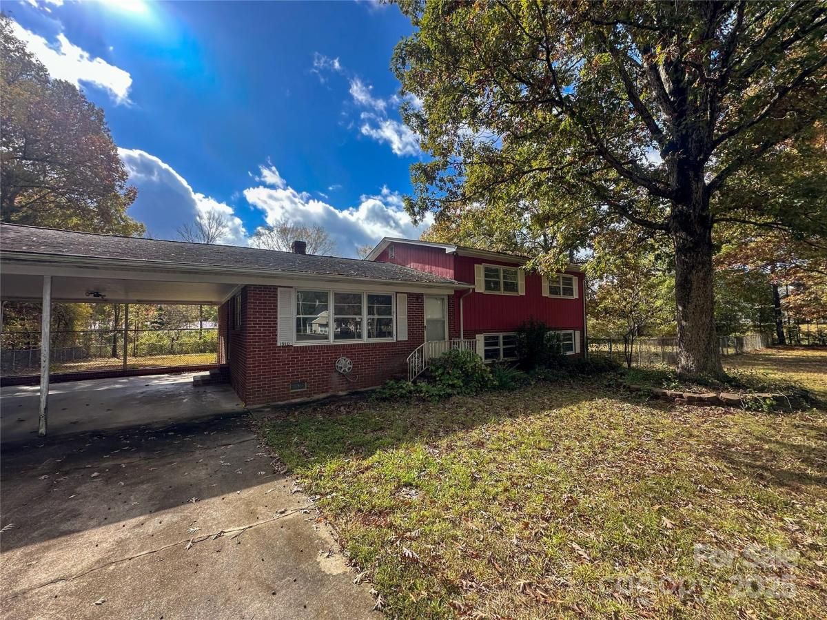 MLS #CAR4317761 image #0