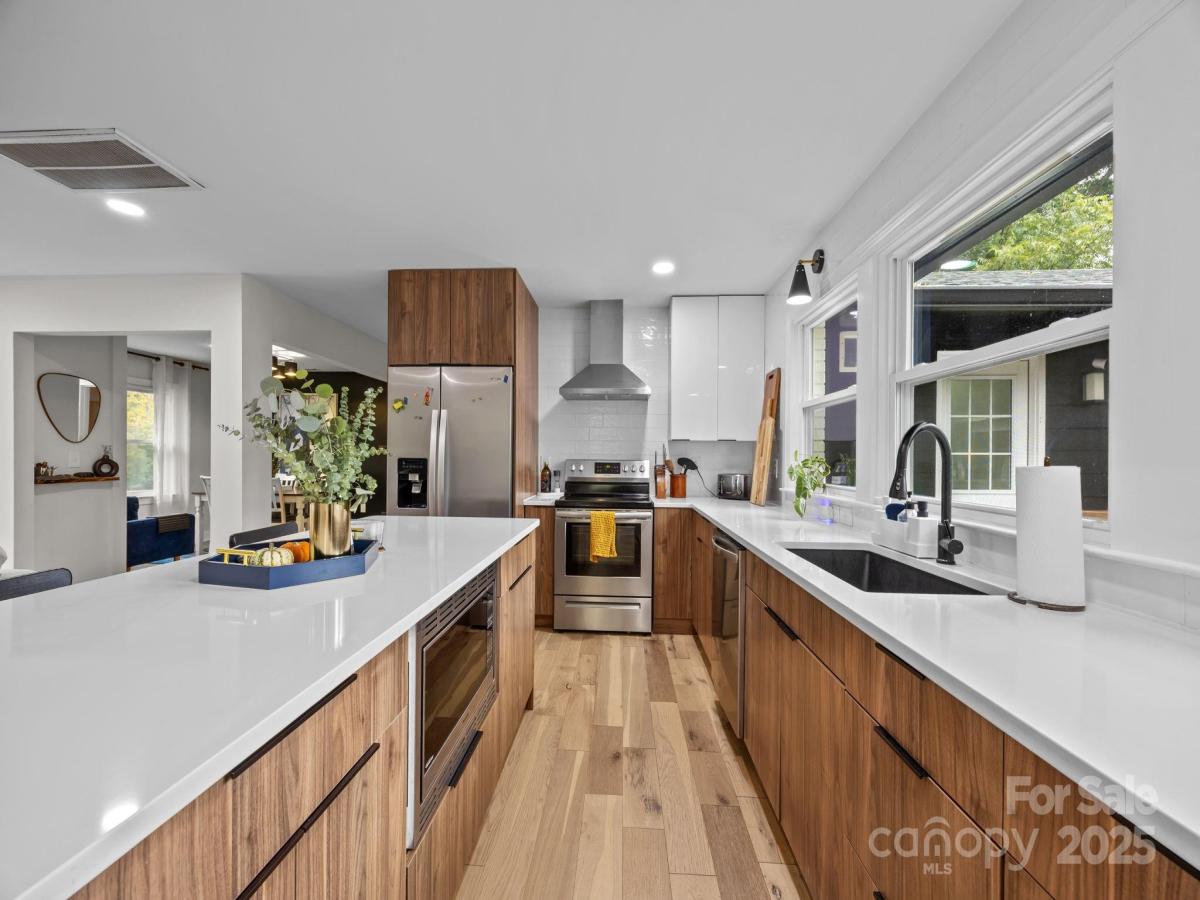 MLS #CAR4318362 image #0