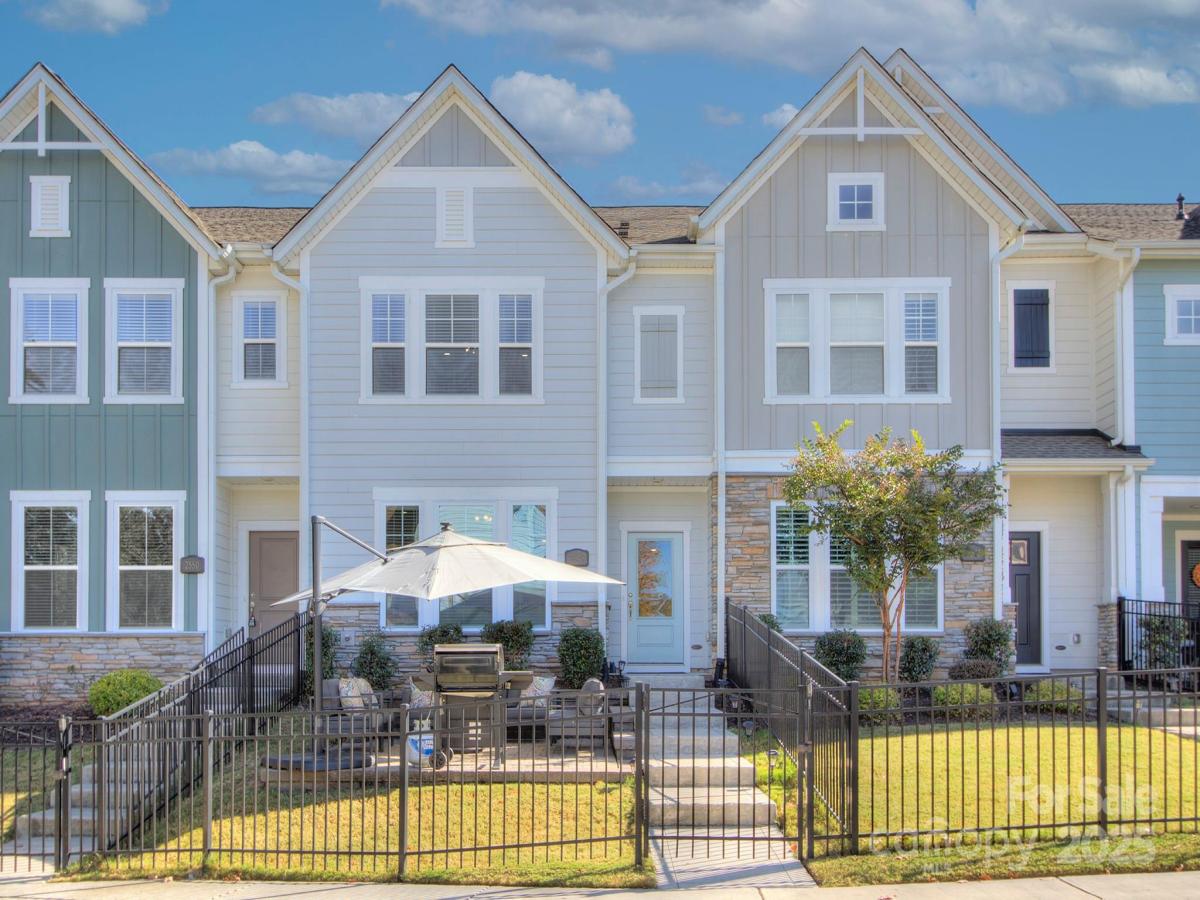 MLS #CAR4318429 image #0