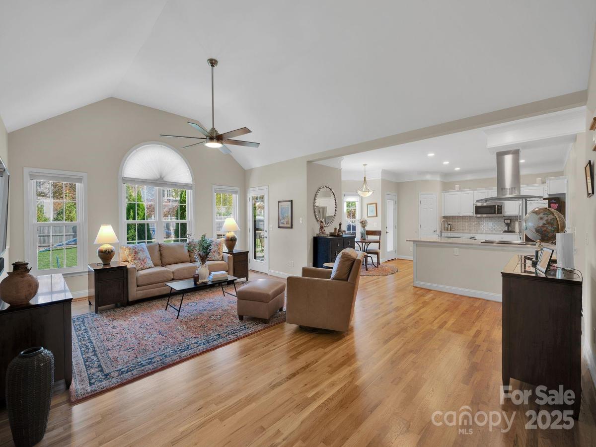 MLS #CAR4318545 image #0