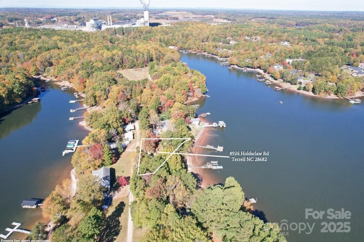 MLS #CAR4318742 image #0