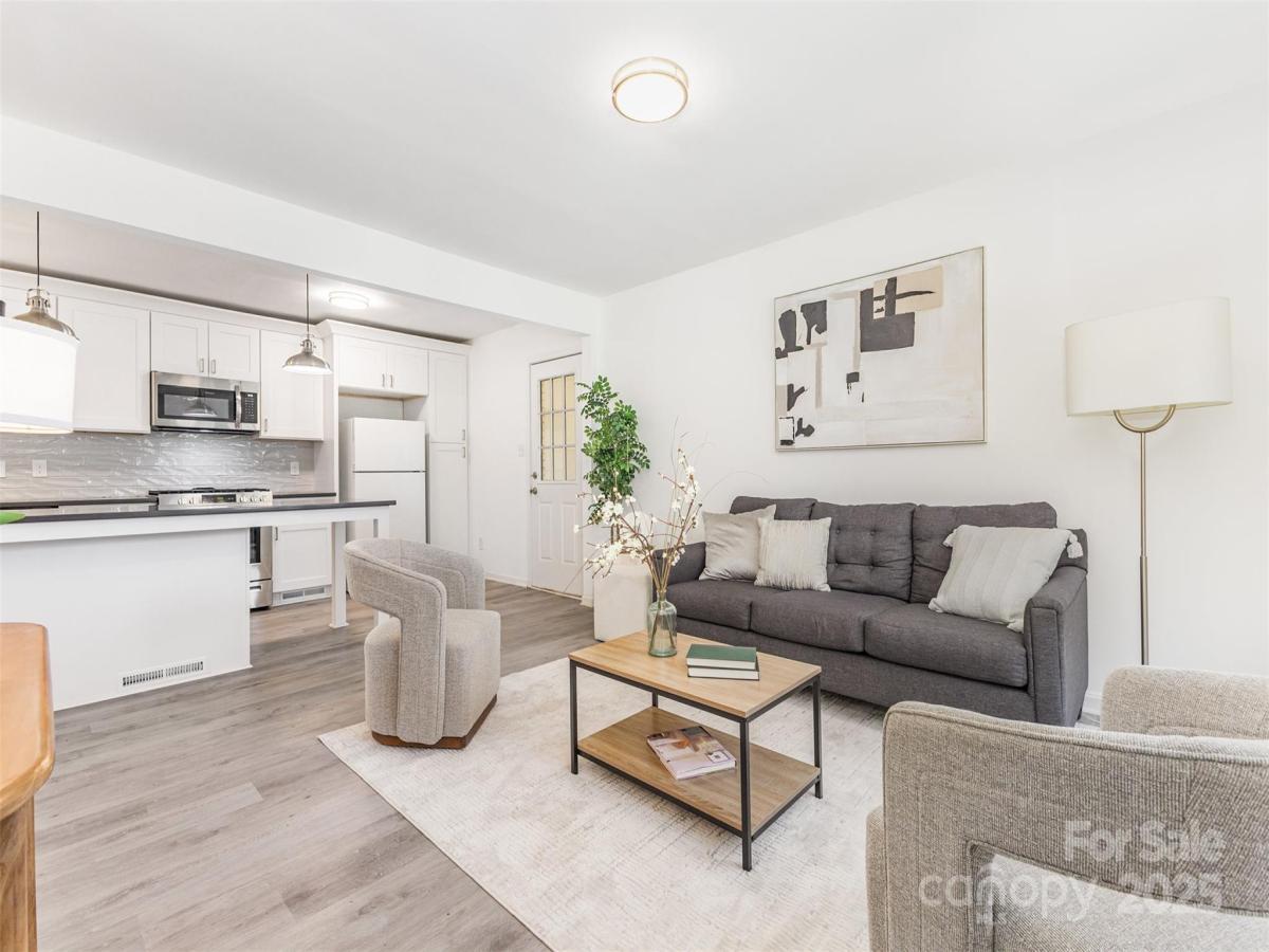 MLS #CAR4318820 image #0