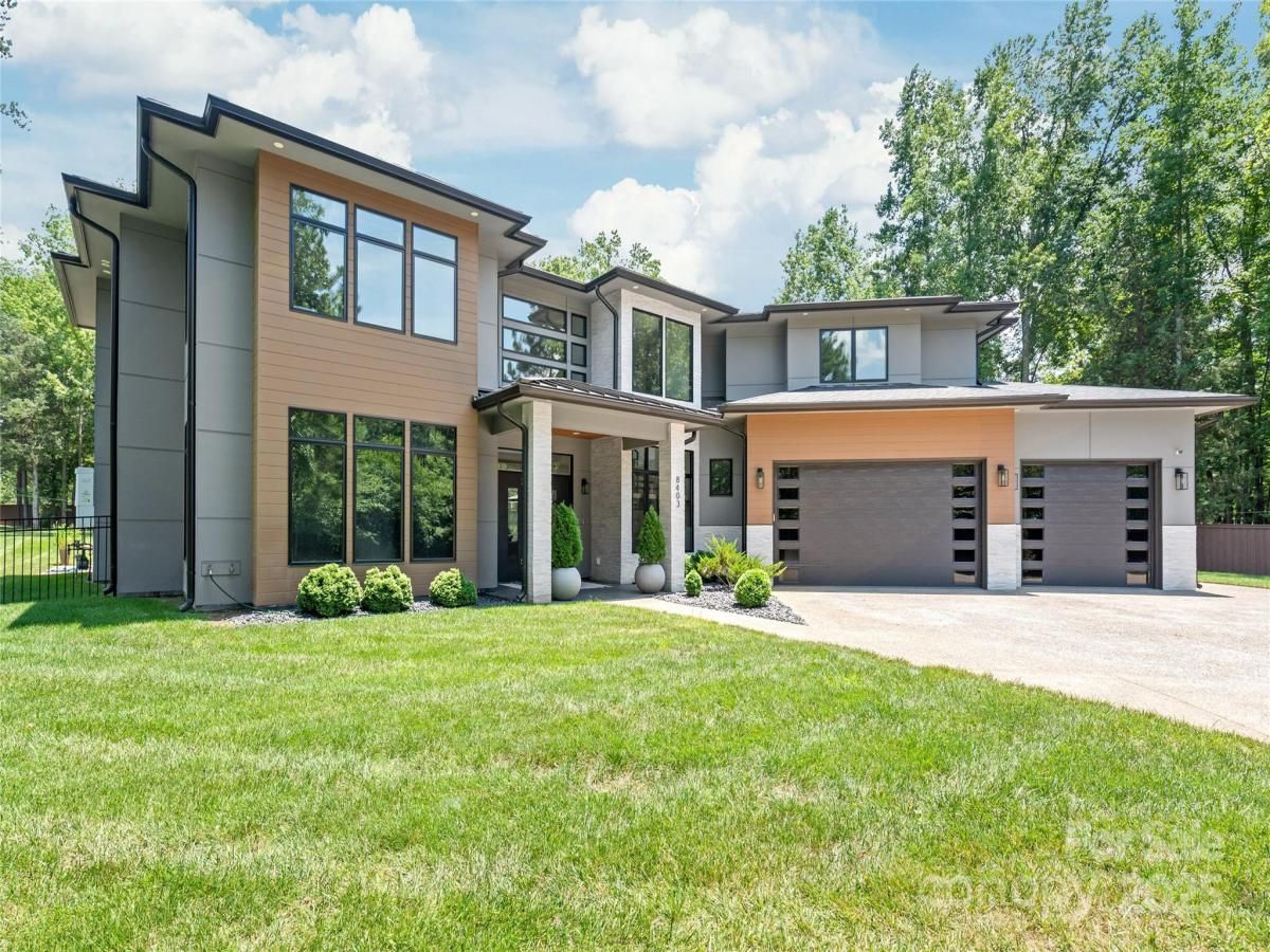 MLS #CAR4318831 image #0