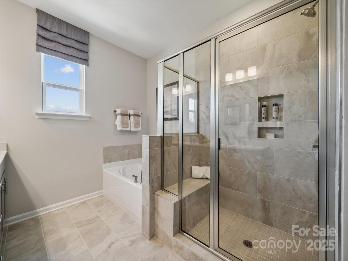 MLS #CAR4318964 image #0