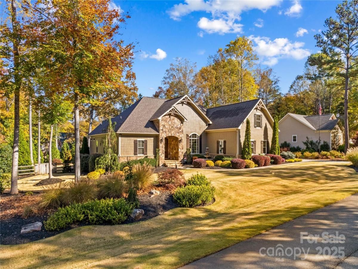 MLS #CAR4319135 image #0