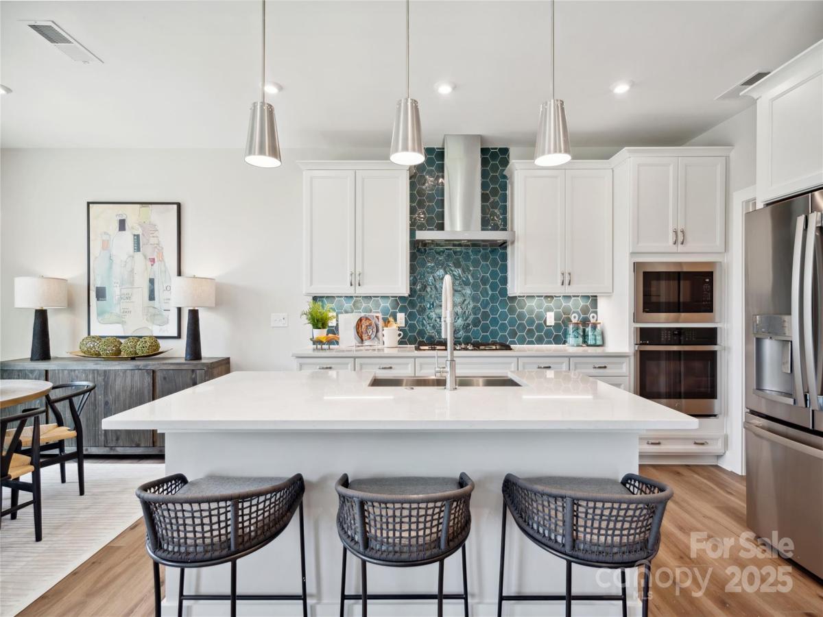 MLS #CAR4319145 image #0