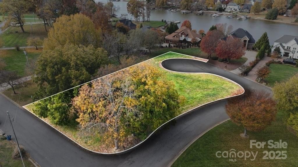 MLS #CAR4320058 image #0