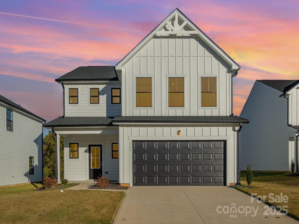 MLS #CAR4320117 image #0