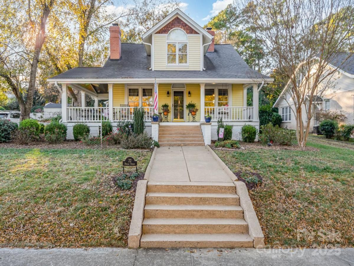 MLS #CAR4320553 image #0