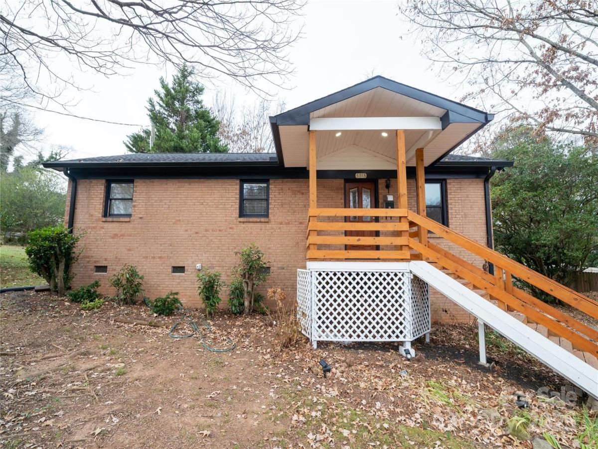 MLS #CAR4320583 image #0