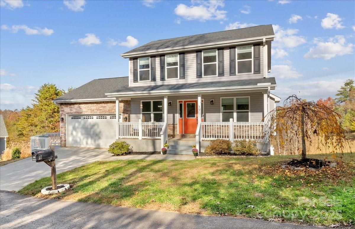 MLS #CAR4320794 image #0