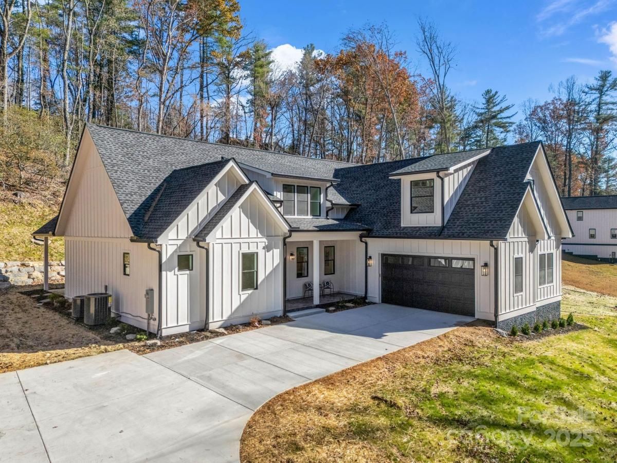 MLS #CAR4320821 image #0