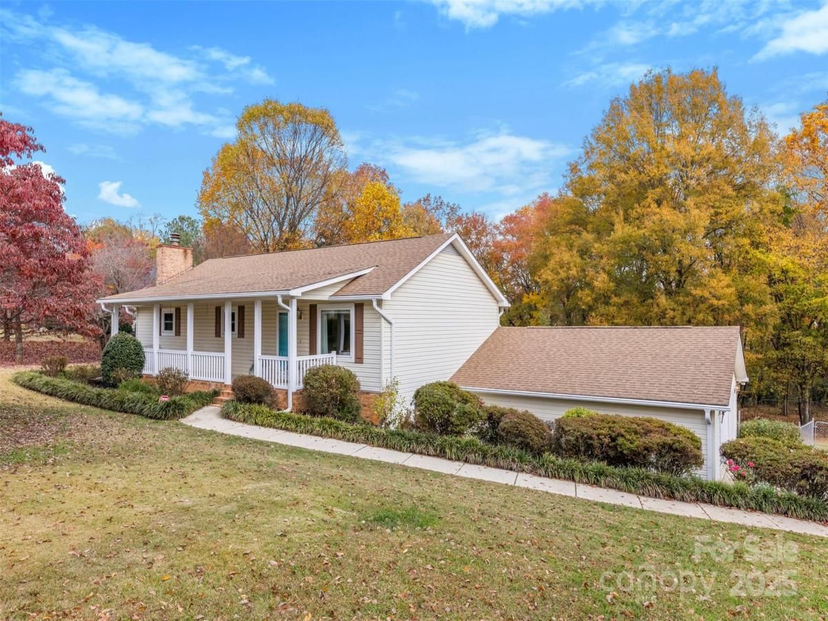 MLS #CAR4321064 image #0