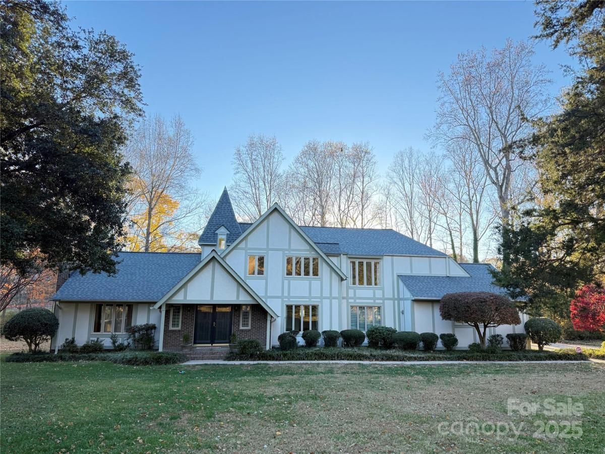 MLS #CAR4321093 image #0