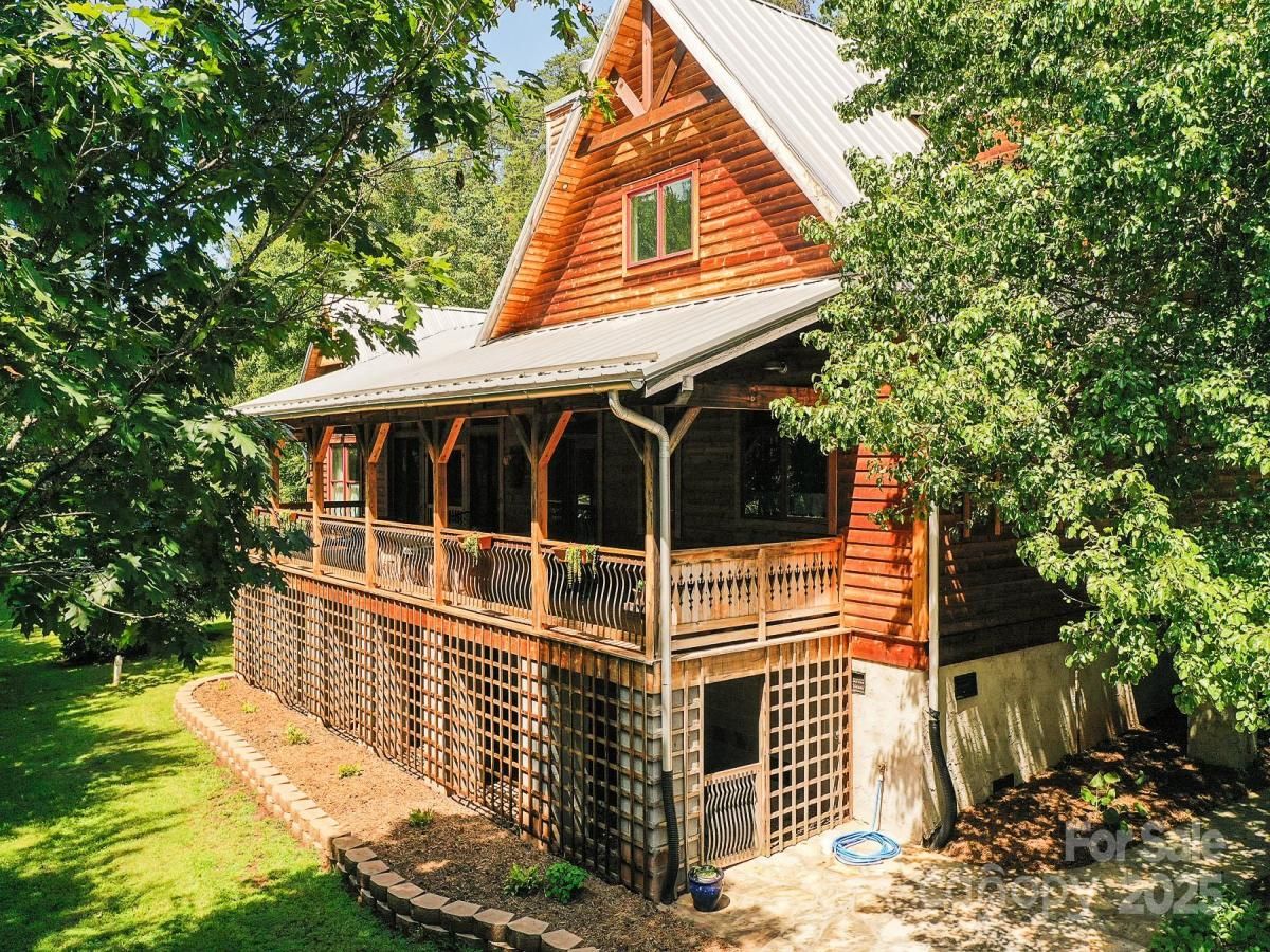 MLS #CAR4321183 image #0