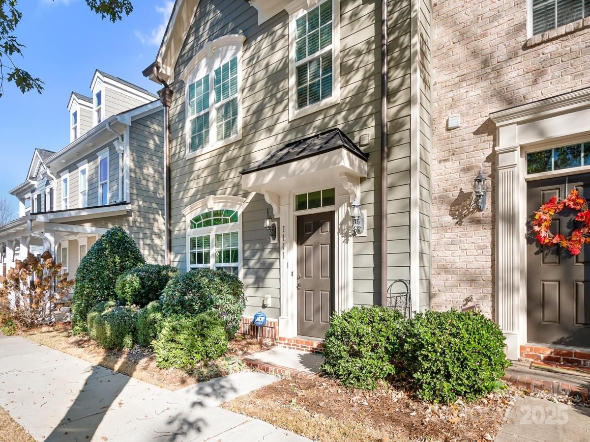 MLS #CAR4321301 image #0