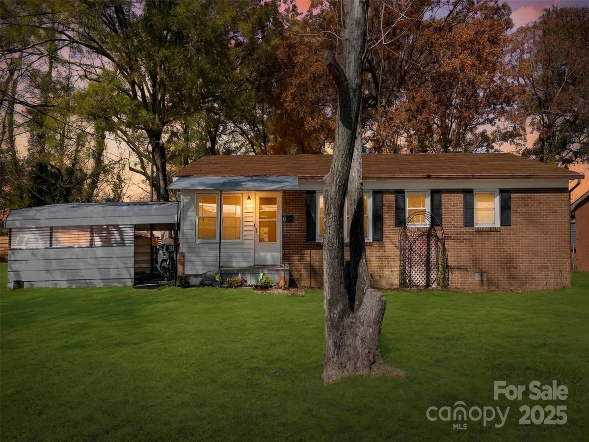 MLS #CAR4321648 image #0