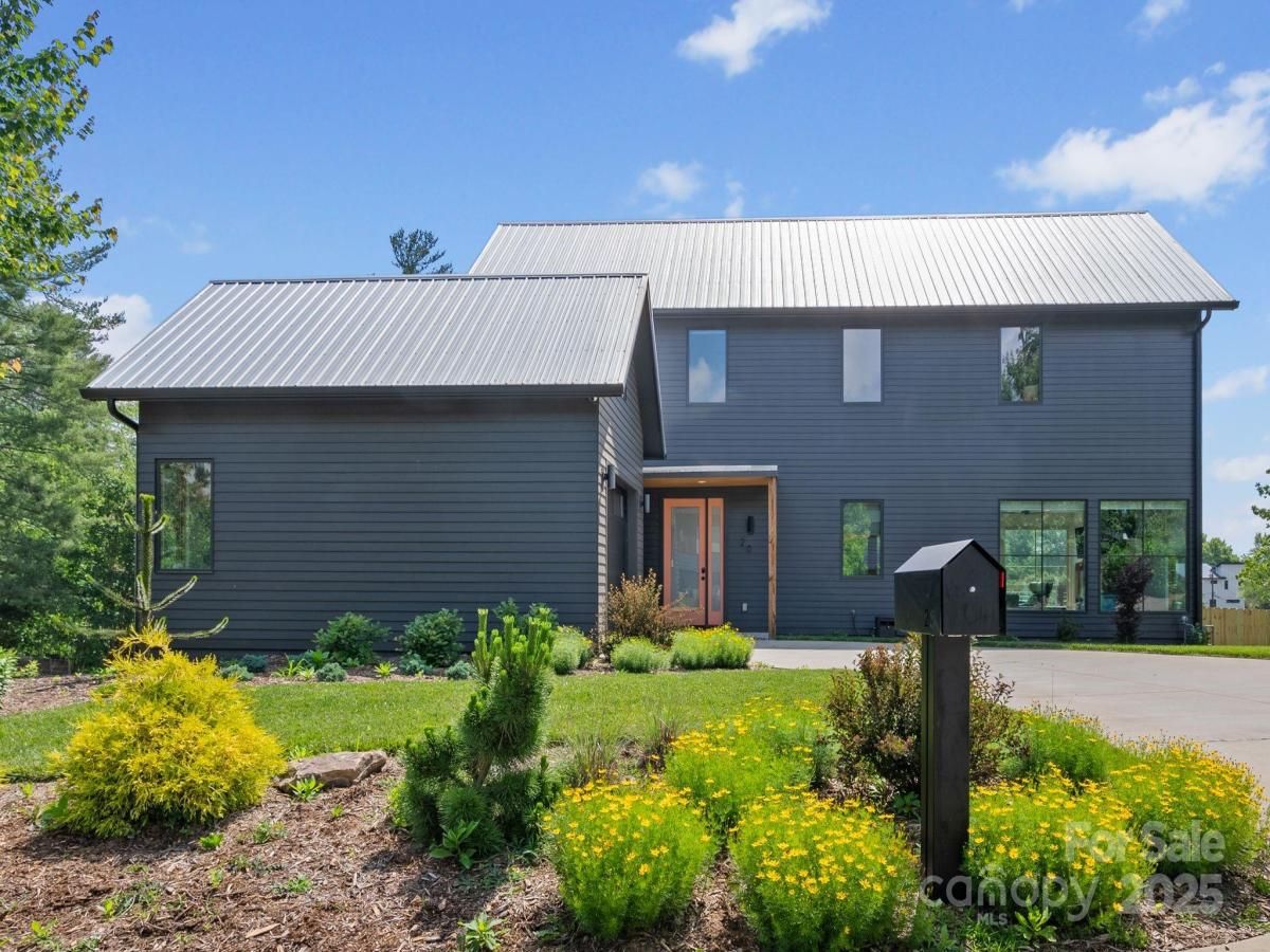 MLS #CAR4321807 image #0