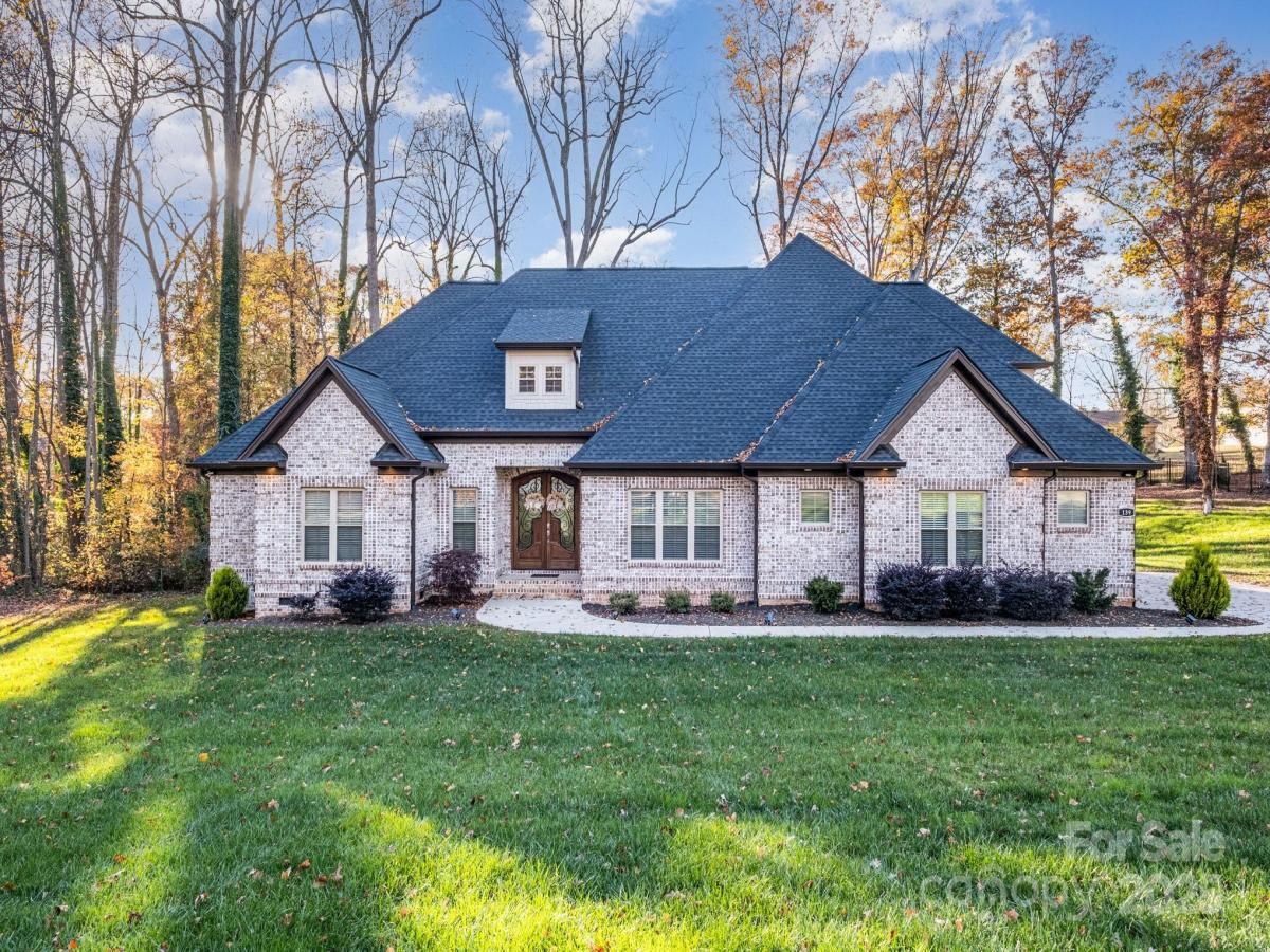 MLS #CAR4321888 image #0