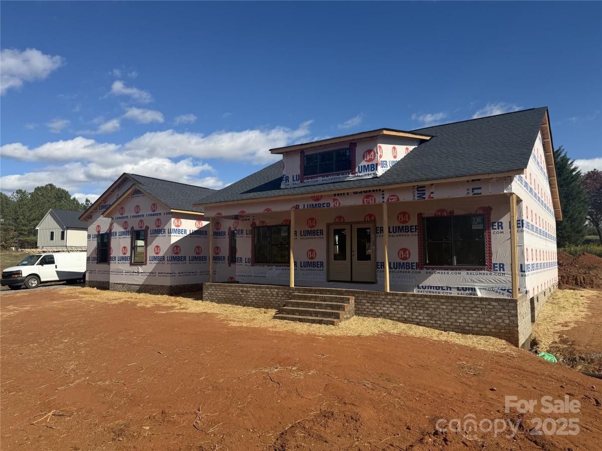 MLS #CAR4322423 image #0