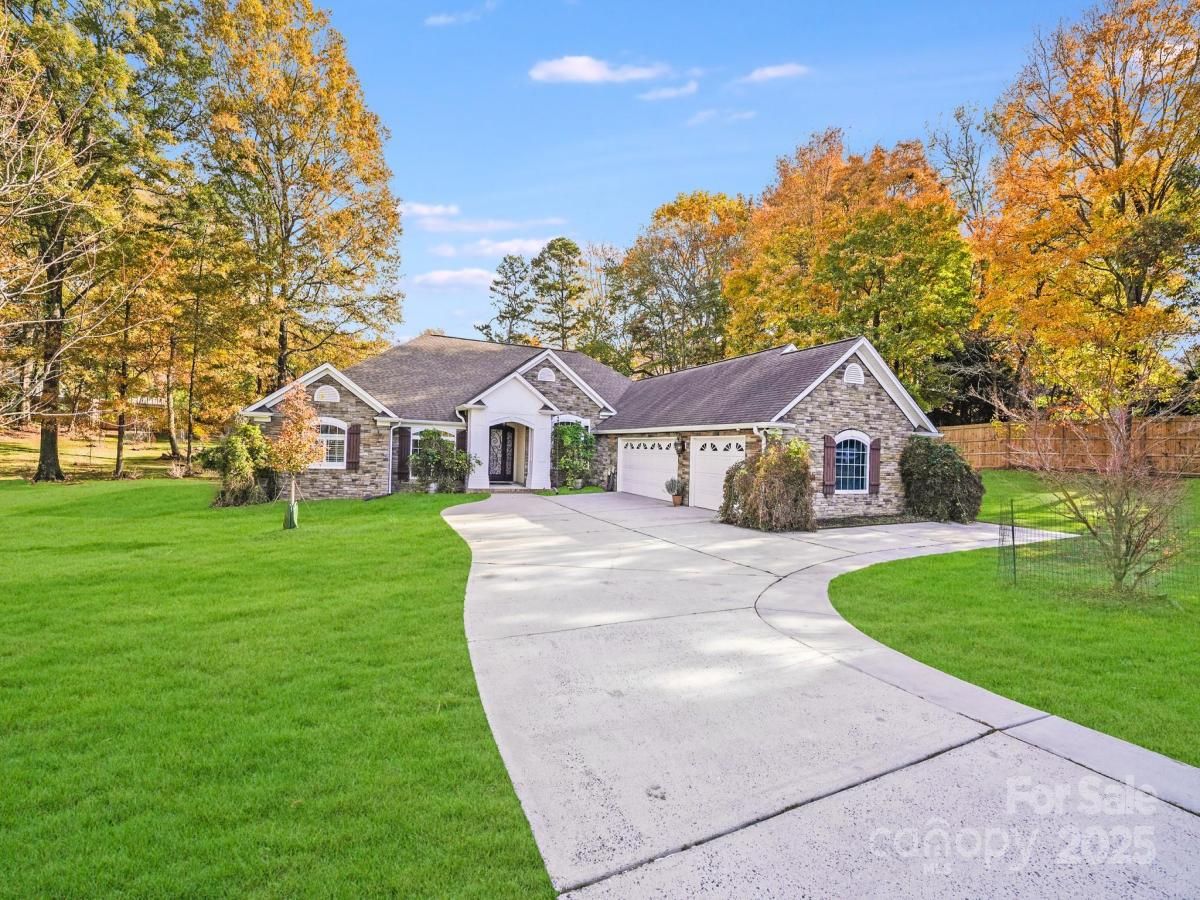 MLS #CAR4322695 image #0