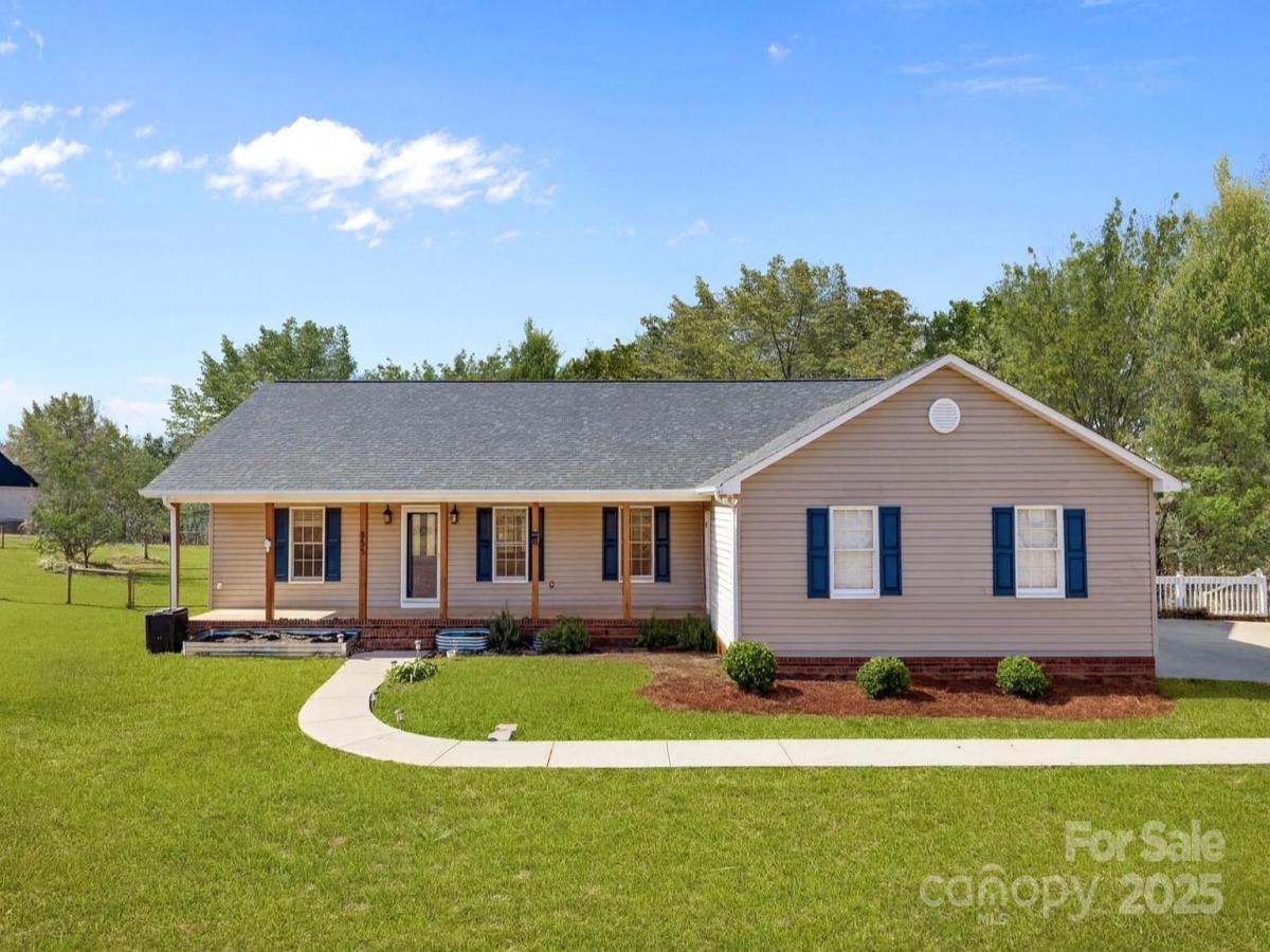 MLS #CAR4322921 image #0