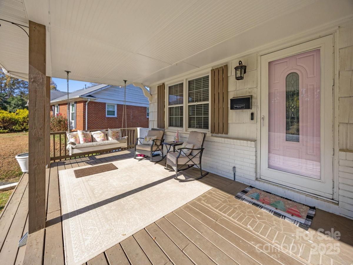 MLS #CAR4324332 image #0