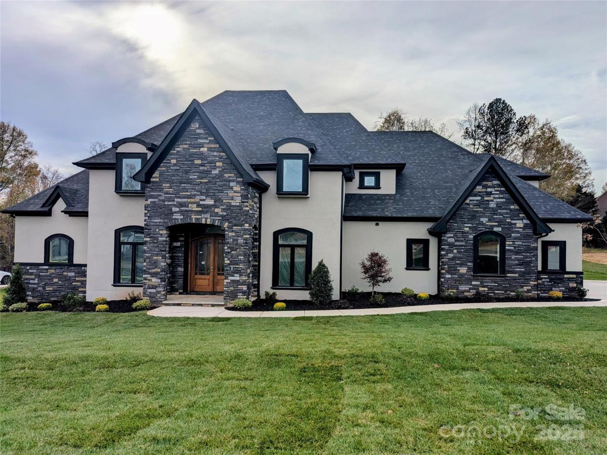 MLS #CAR4324789 image #0