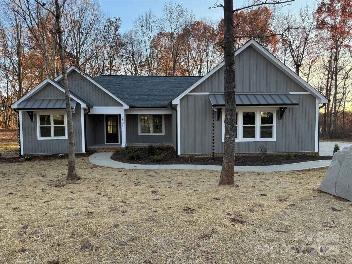 MLS #CAR4325068 image #0