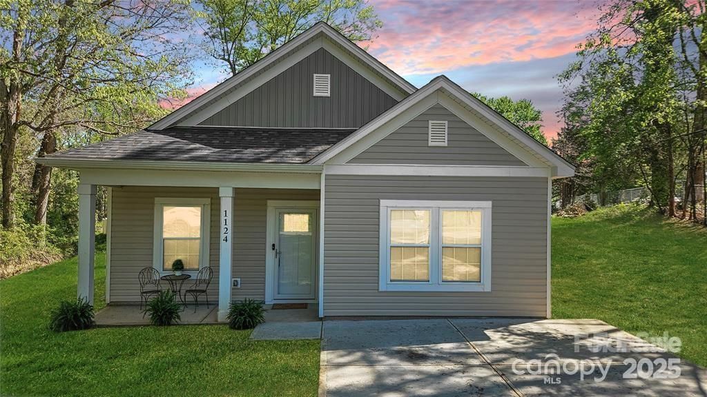 MLS #CAR4325319 image #0