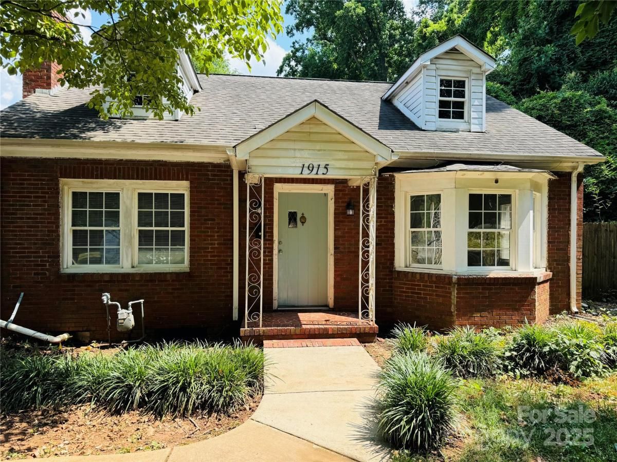 MLS #CAR4325808 image #0